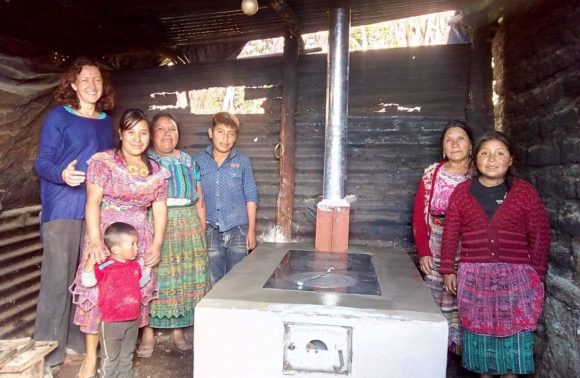 Construction d&rsquo;un four traditionnel – Quetzaltenango – Novembre 2018