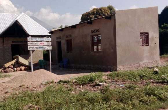 Construction cyber-café – Uvira – Mars 2018