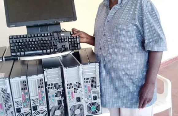 Don d’ordinateurs CFESDC – Uvira – République démocratique du Congo – 2021