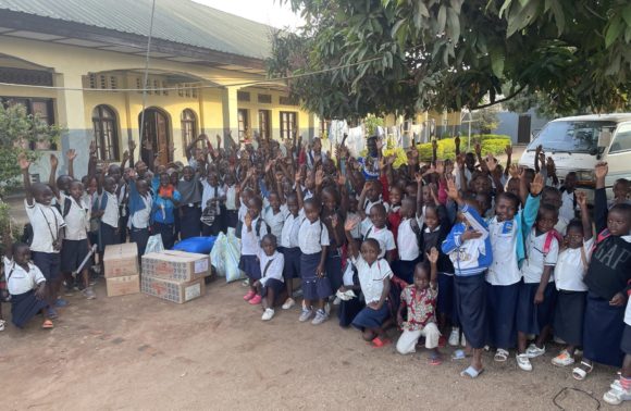 Don de kits d&rsquo;éducation Orphelinat Saint Kizito – Bunia – RD Congo – 2021