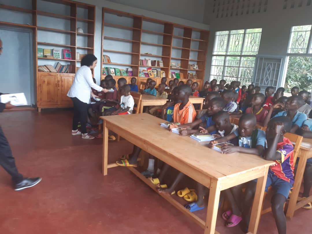 Don de kits d’éducation à l’association OPDE au Rwanda – 2023